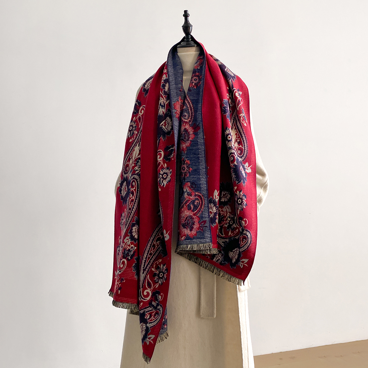 2025 Winter Luxury Imitation C - Woven Scarf Blanket review and price